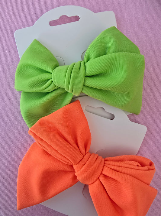 Swim bow